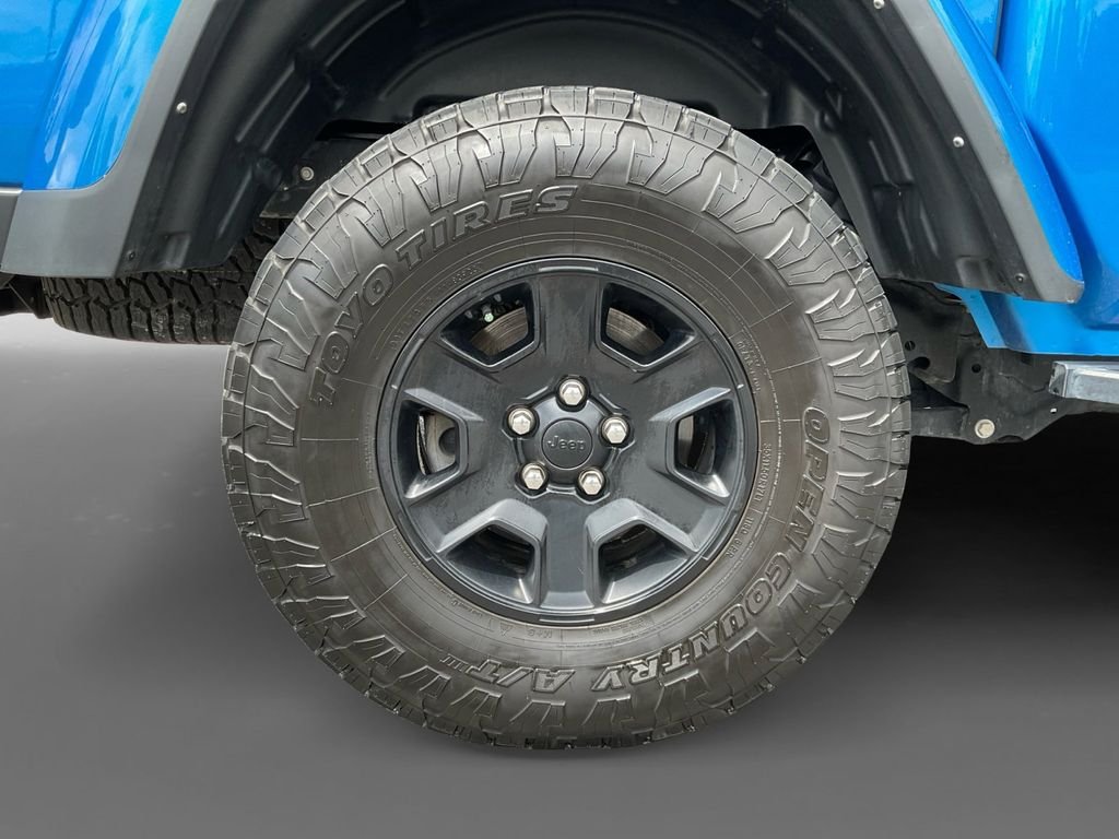 Used 2022 Blue Jeep Mojave image 10