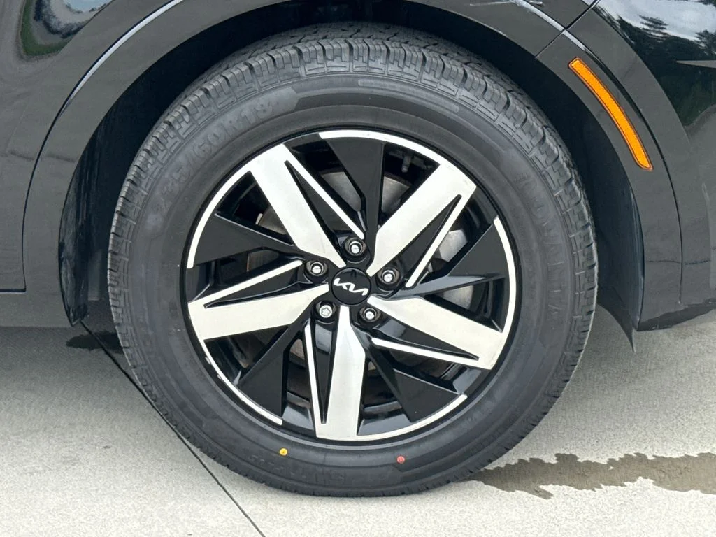 Used 2023 Ebony Black Kia EX image 11