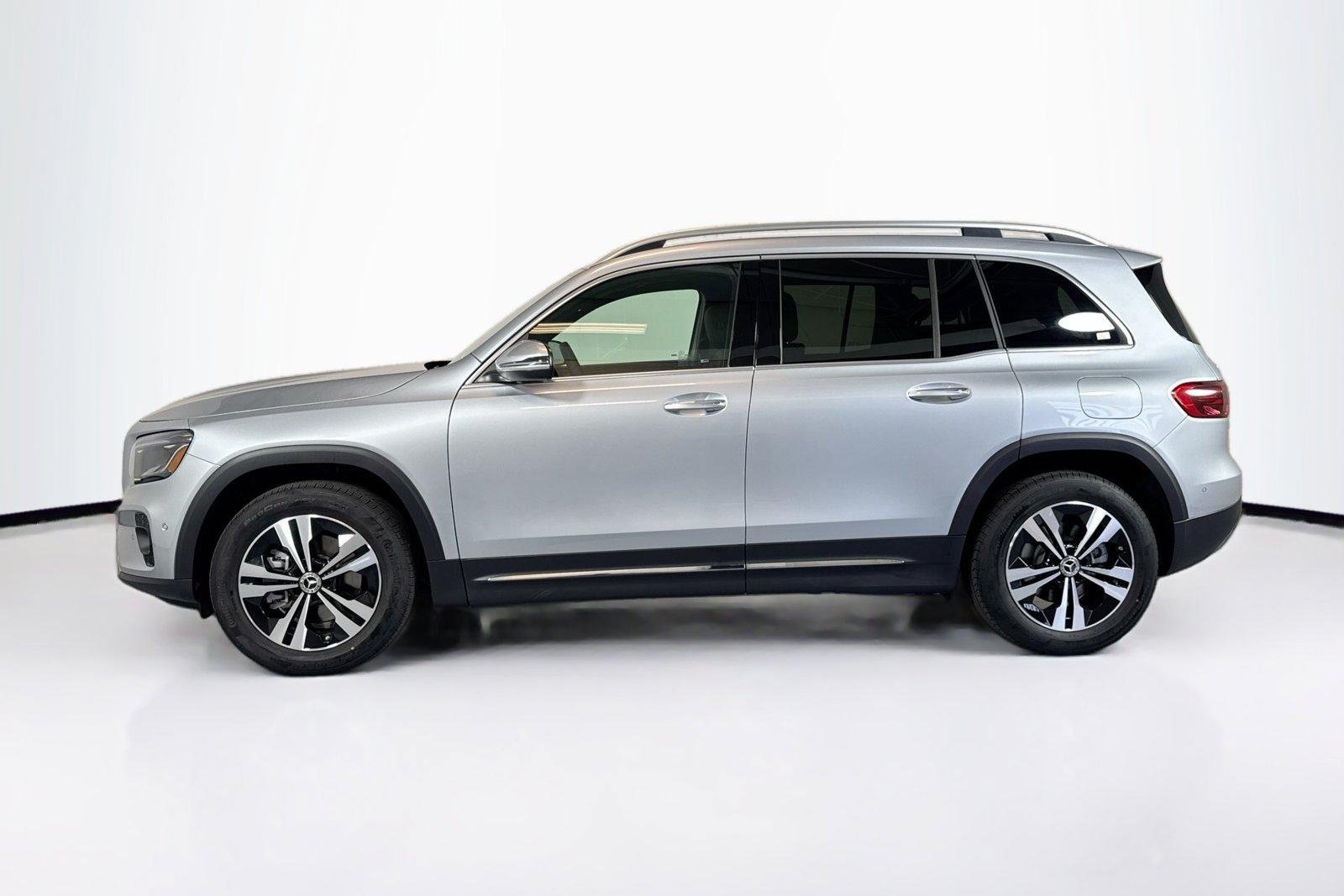 New 2026 Cirrus Silver Metallic Mercedes-Benz GLB 250 image 8