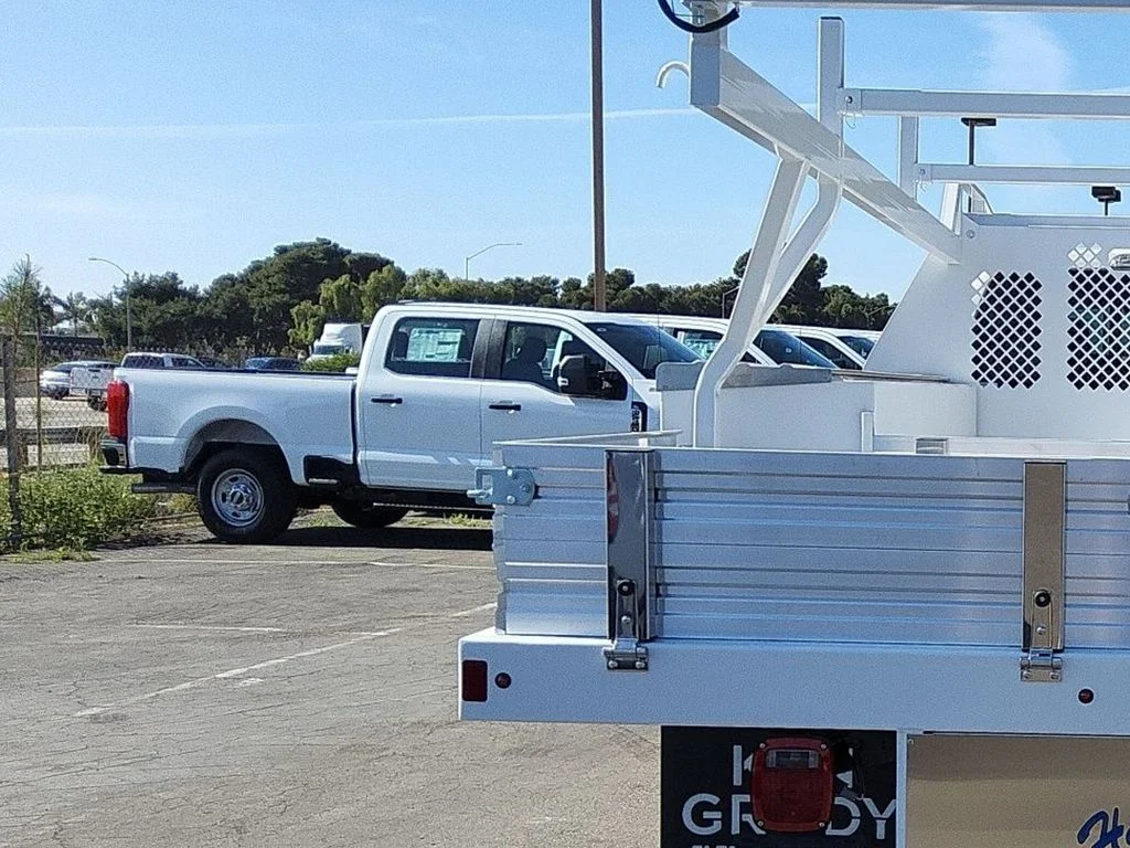 New 2026 White Ford XL image 31