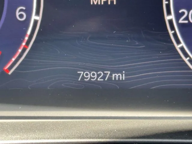 Used 2023 Black Jeep Altitude image 25