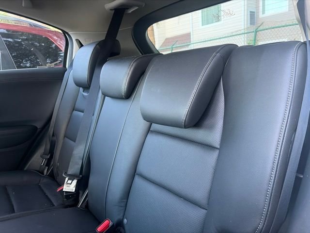 Used 2020 White Honda EX-L image 7