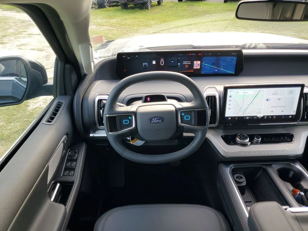 2025 Ford Expedition Active - Photo 24