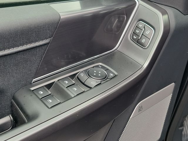 New 2026 Carbonized Gray Metallic Ford Lariat® image 18
