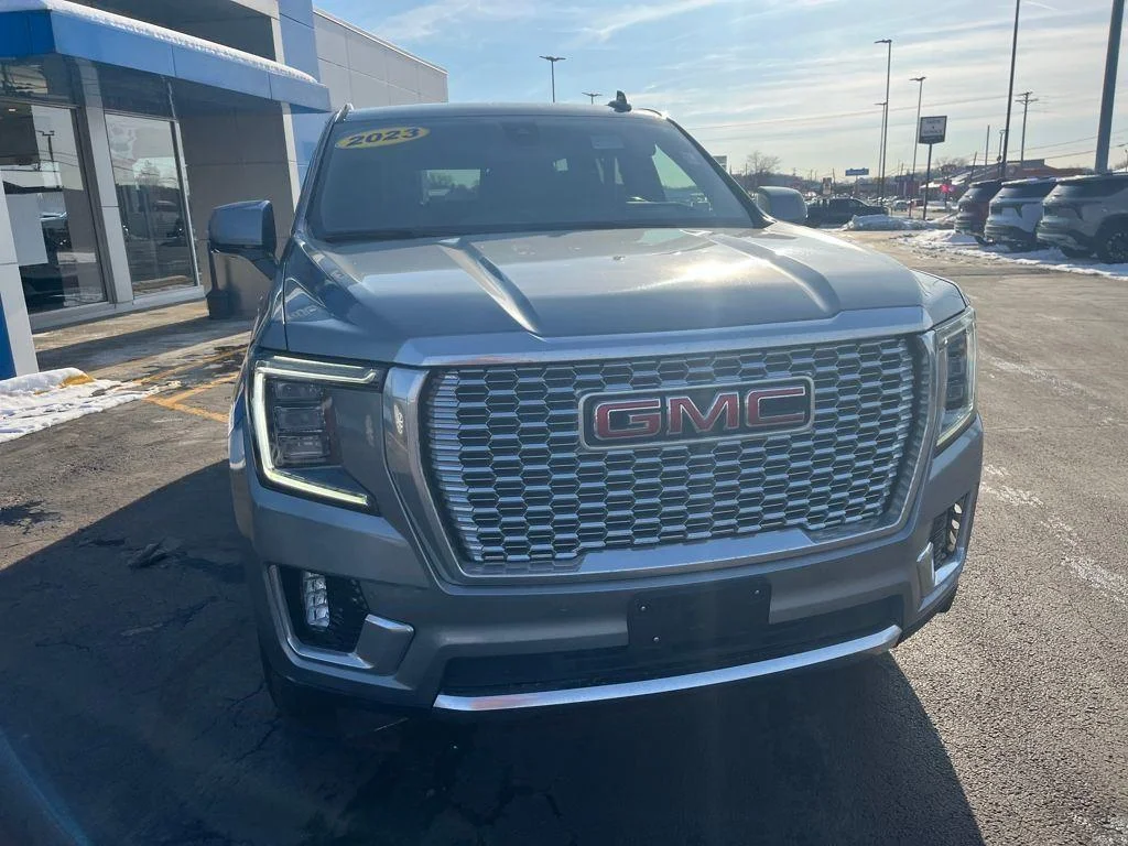 2023 GMC Yukon Denali - Photo 8