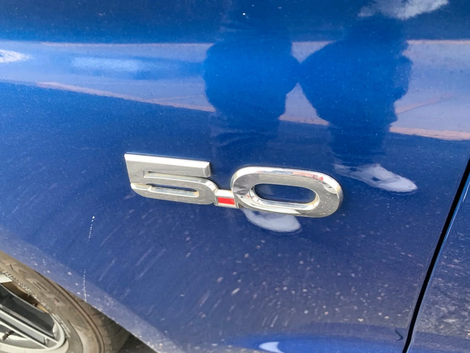 Used 2018 Blue Ford GT Premium image 8