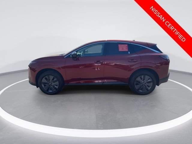 Used 2025 Red Nissan SL image 5