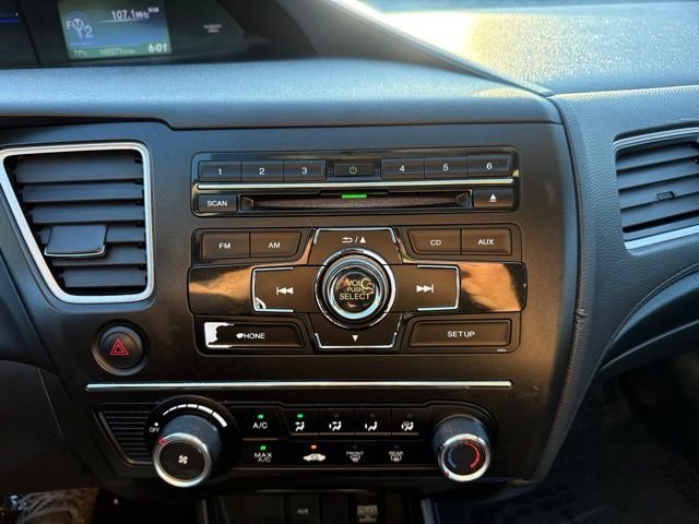 Used 2014 Black Honda LX image 16