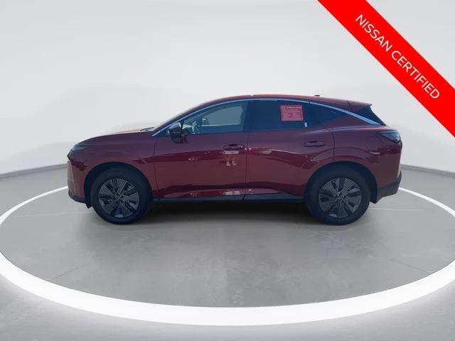 Used 2025 Red Nissan SL image 5