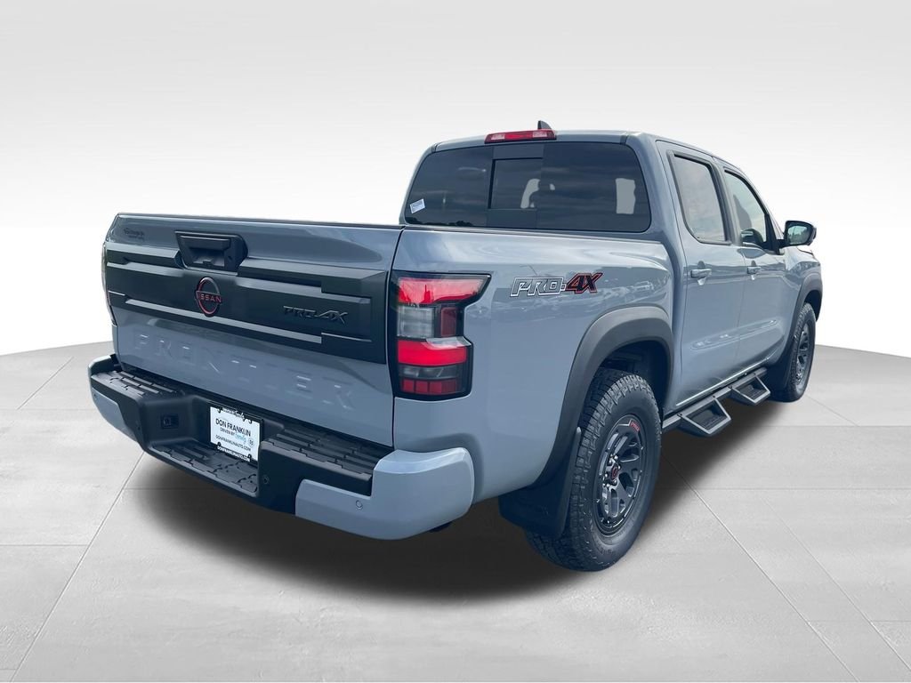Used 2025 Gray Nissan PRO-4X image 5