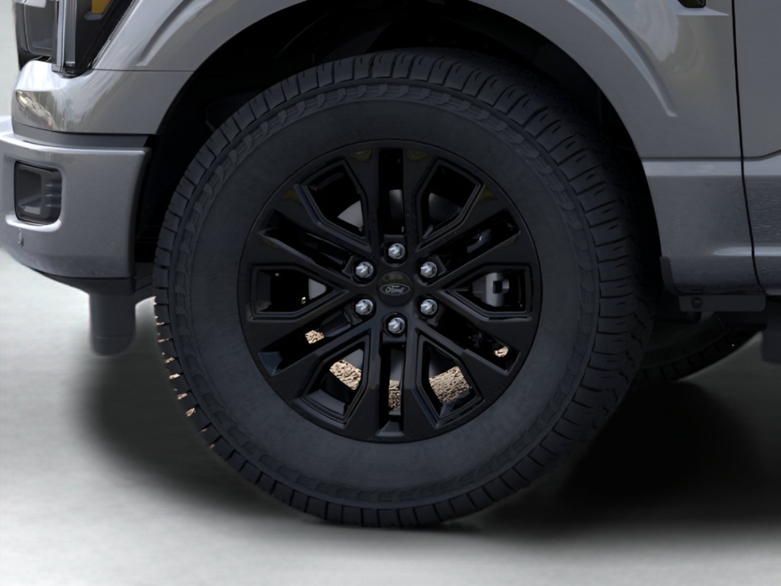 New 2026 Carbonized Gray Metallic Ford LARIAT image 22