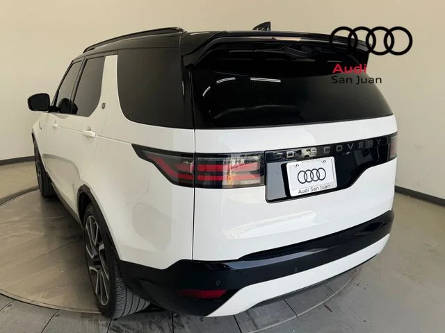 Used 2024 White Land Rover Dynamic SE image 35