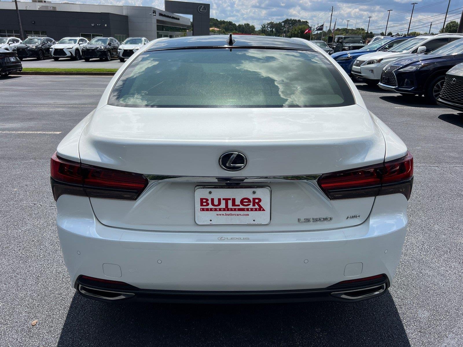 Used 2023 Eminent White Pearl Lexus 500 Luxury image 6