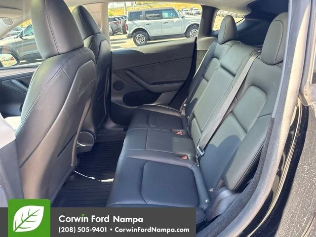 Used 2025 Black Tesla  image 11