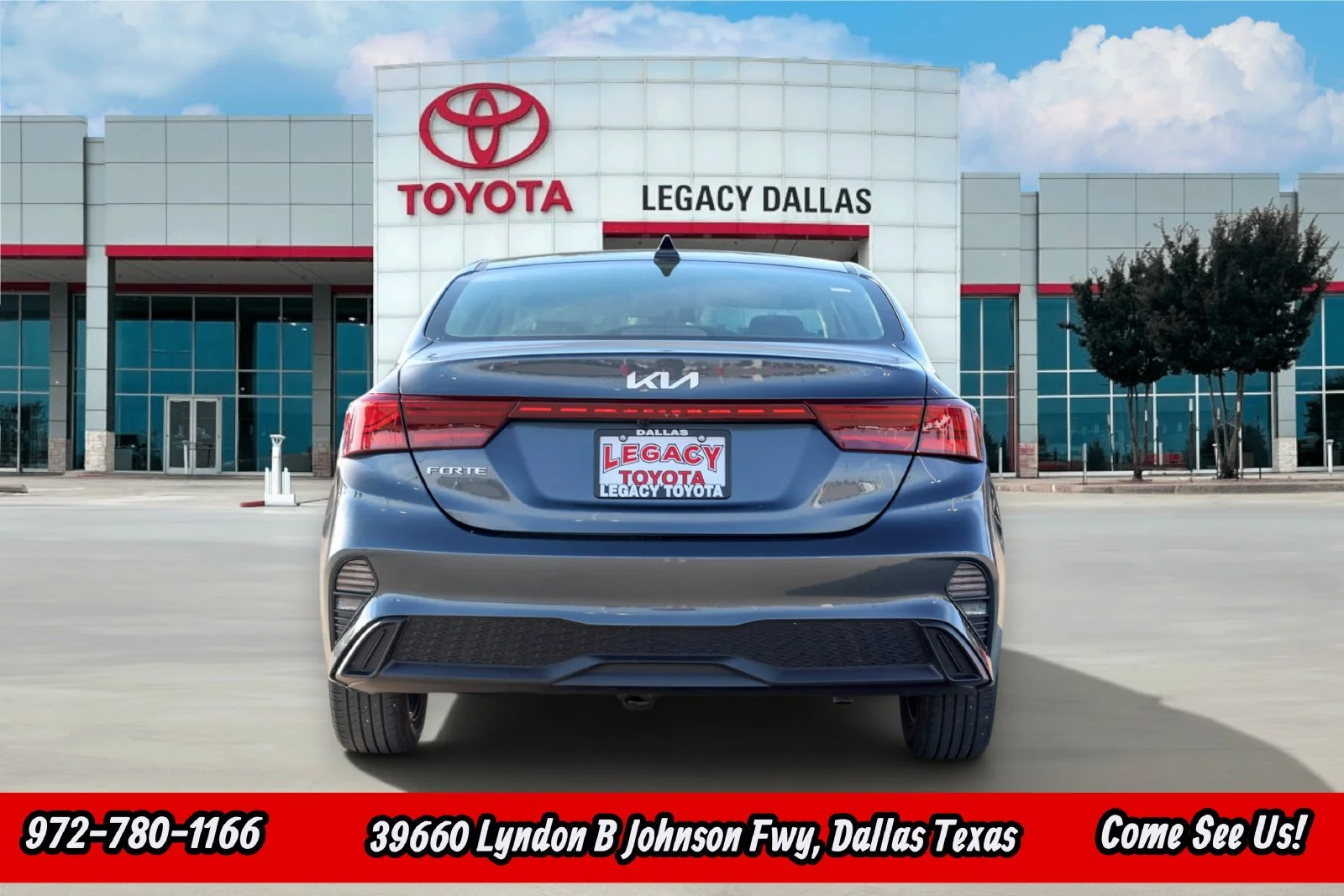Used 2023 Gray Kia LXS image 8