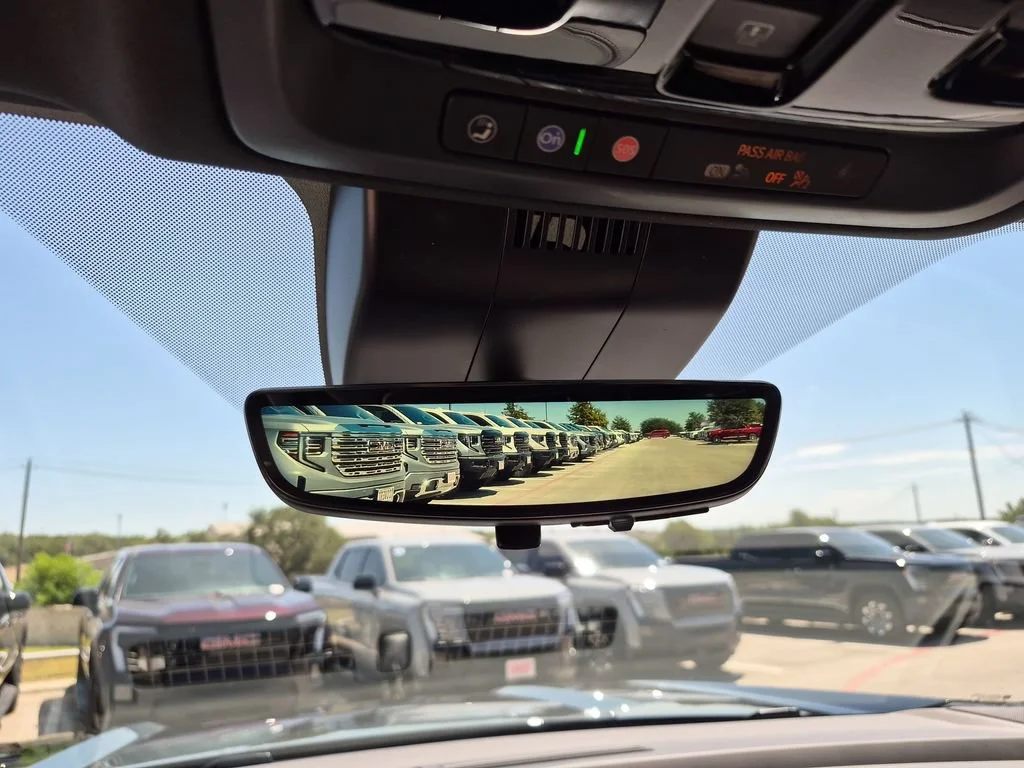 2026 GMC Yukon XL Denali Ultimate - Photo 29
