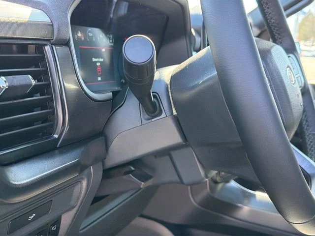 New 2026 Iconic Silver Metallic Ford Lariat® image 29