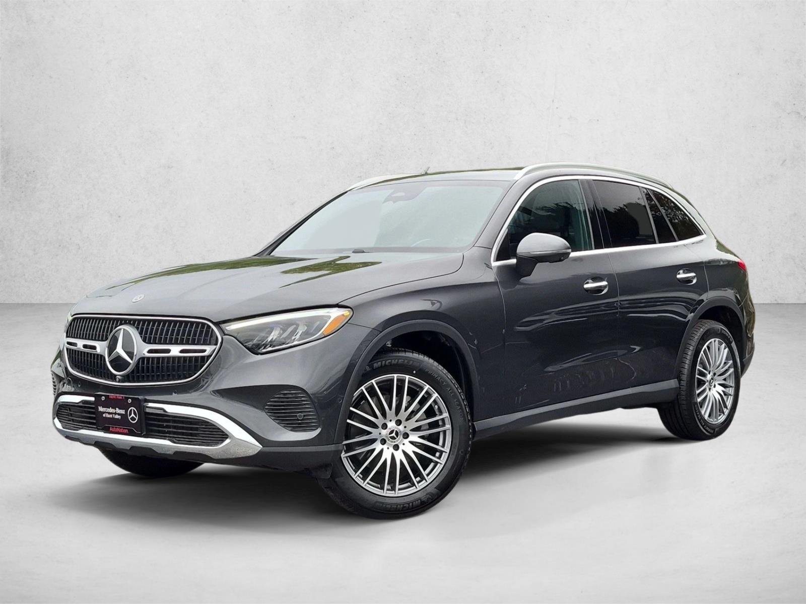 Used 2026 Graphite Grey Metallic Mercedes-Benz GLC 300 image 1