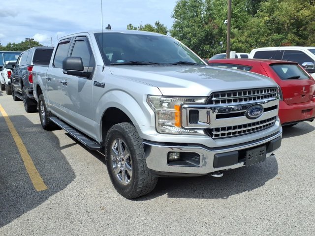 Used 2019  Ford XL image 4