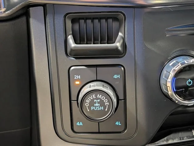 New 2026 Avalanche Ford Lariat® image 42