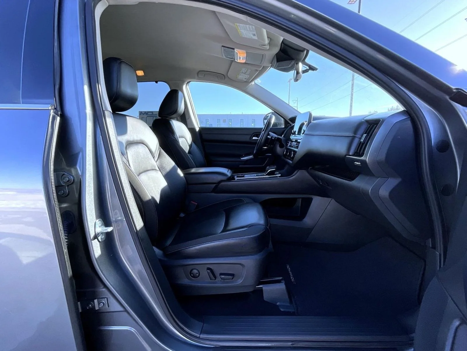 Used 2024 Gray Nissan SL image 16