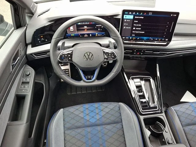 New 2026 Black Volkswagen Base image 7