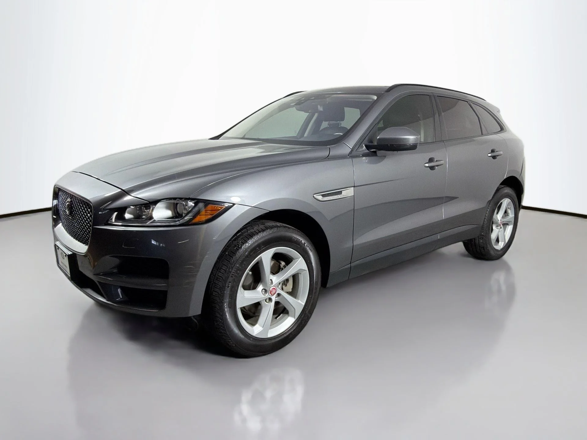 2018 Jaguar F-PACE Premium