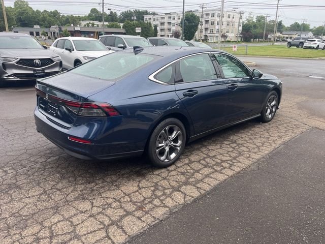 Used 2024 Canyon River Blue Metallic Honda EX image 18