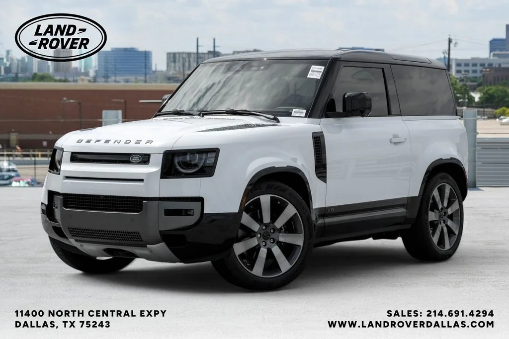 2026 Land Rover Defender 90 V8 P525's photo