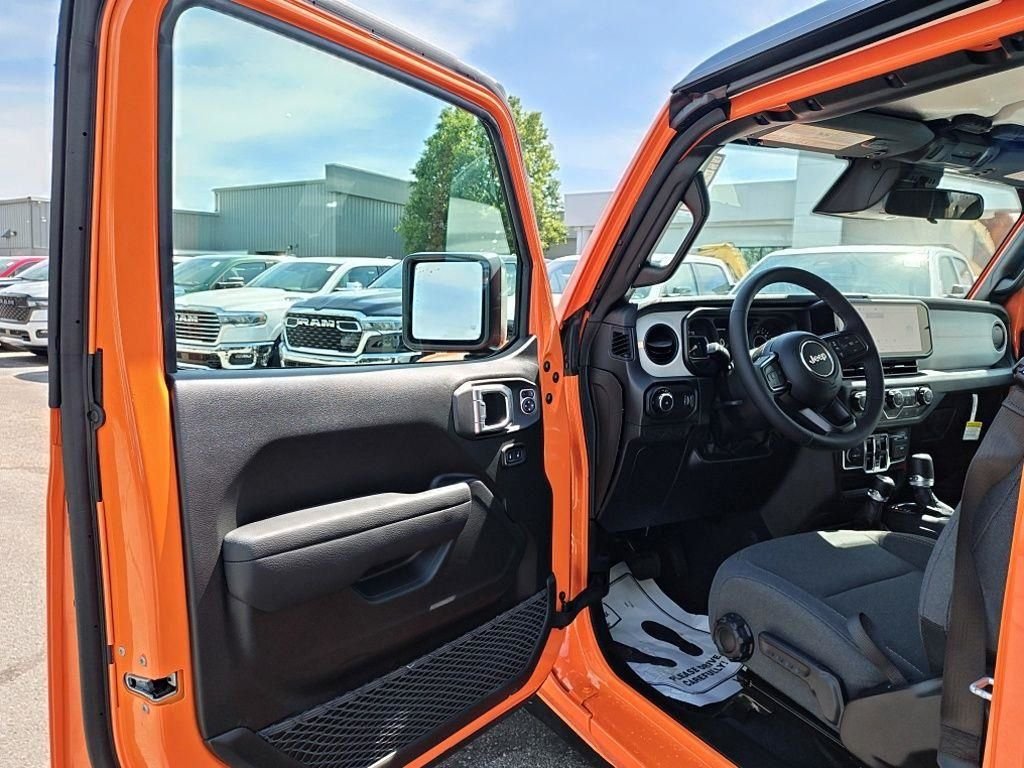 New 2026 Joose Jeep Sport S image 16