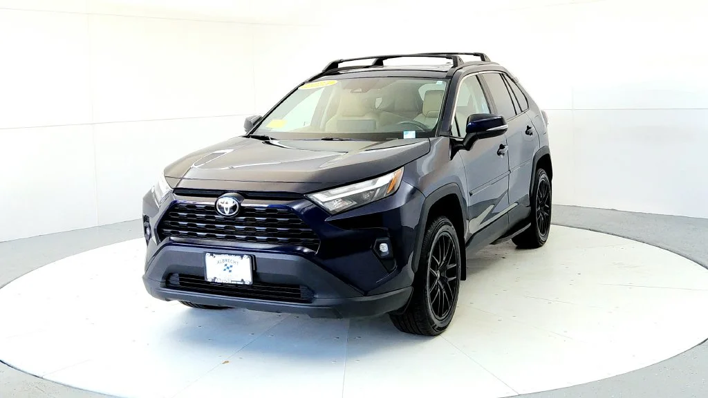Used 2025 Blue Toyota XLE Premium image 2