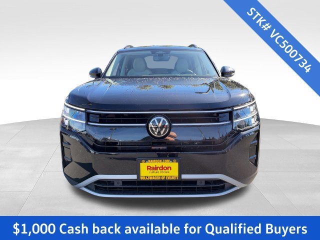 New 2027 Deep Black Pearl Volkswagen SE w/Technology image 2