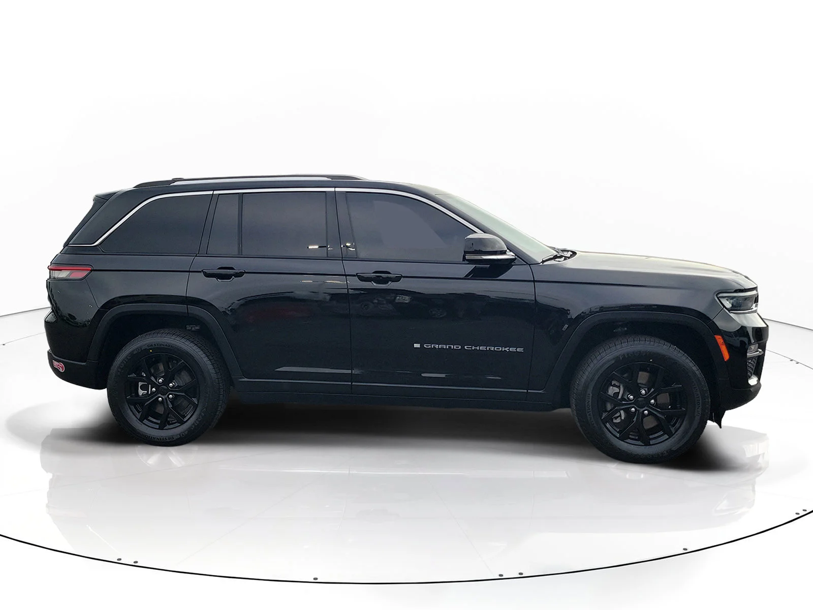 Certified Used 2023 Black Jeep 4xe image 2