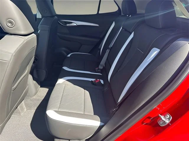2025 Buick Envision Sport Touring - Photo 7