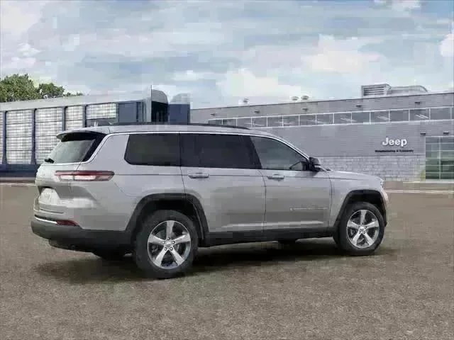 New 2026 Silver Zynith Exterior Paint Jeep Limited image 71