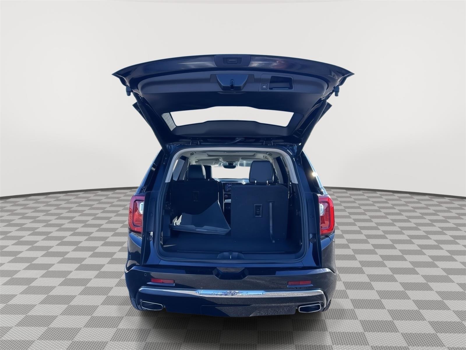 2021 GMC Acadia Denali - Photo 24