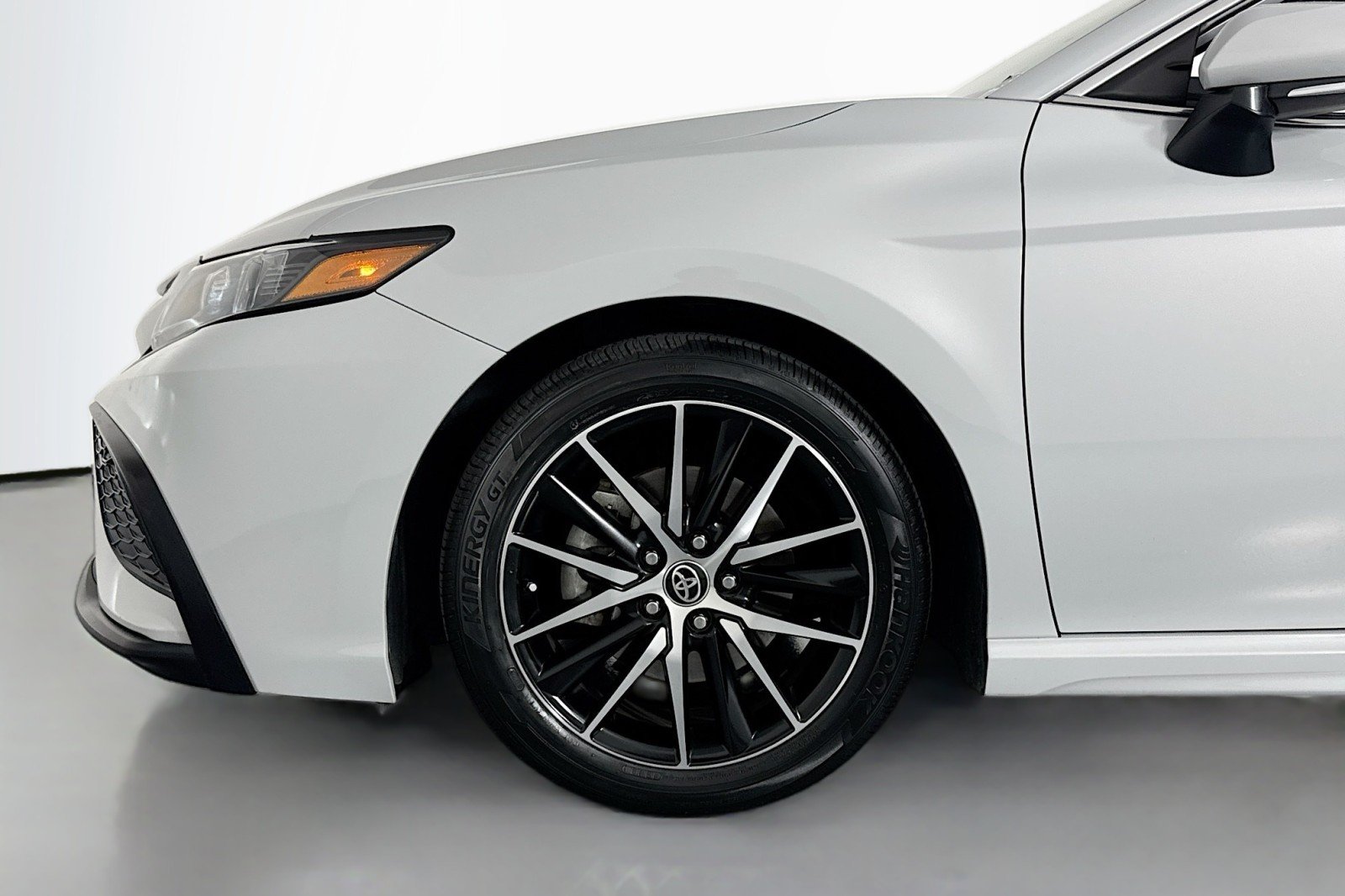 Used 2022 ASH GRAY Toyota Hybrid SE image 10