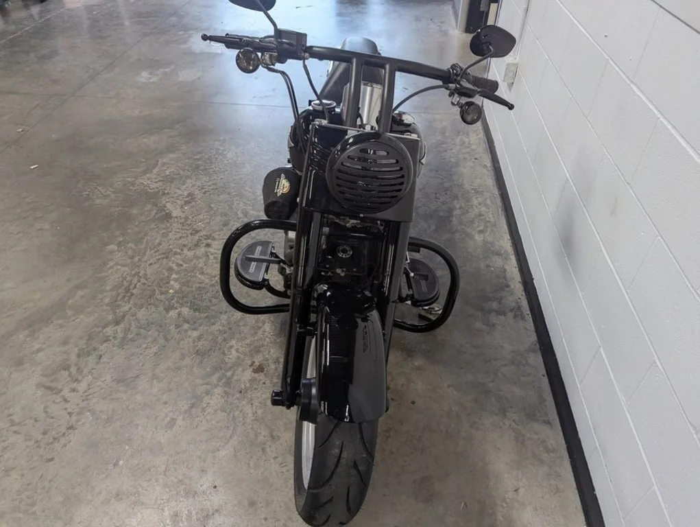 Used 2015 VIVID BLACK Harley-Davidson® FLSTFB - Fat Boy Lo image 3