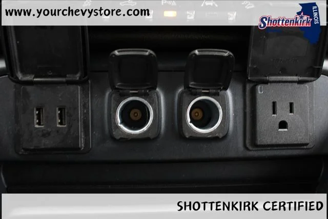 Used 2018 Black GMC Denali image 33