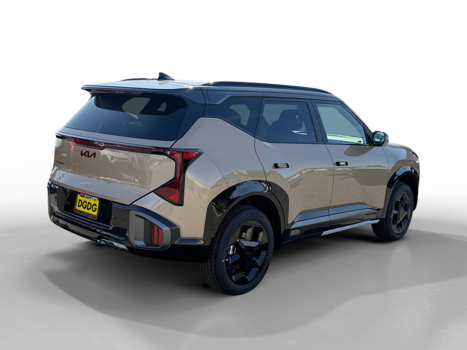 New 2027 Terrain Brown / Black Roof Kia X-Line S image 5