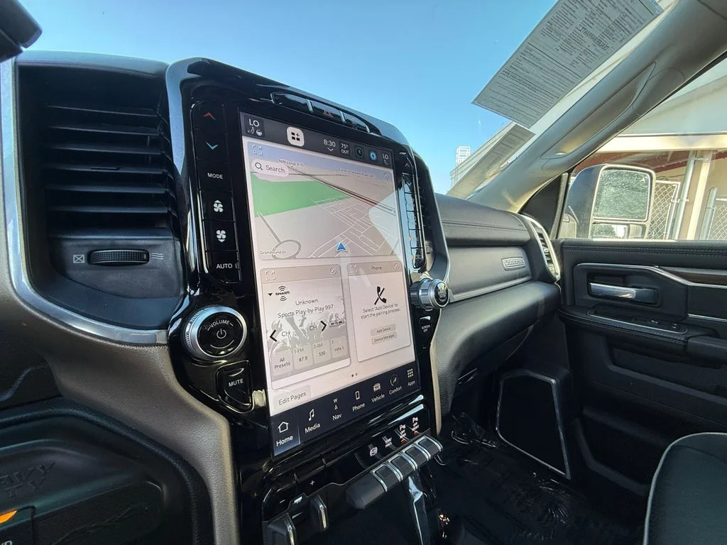 Used 2024 White Ram Laramie image 21
