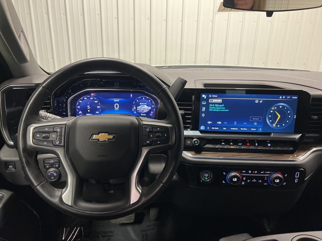 2024 Chevrolet Silverado 1500 LT - Photo 13