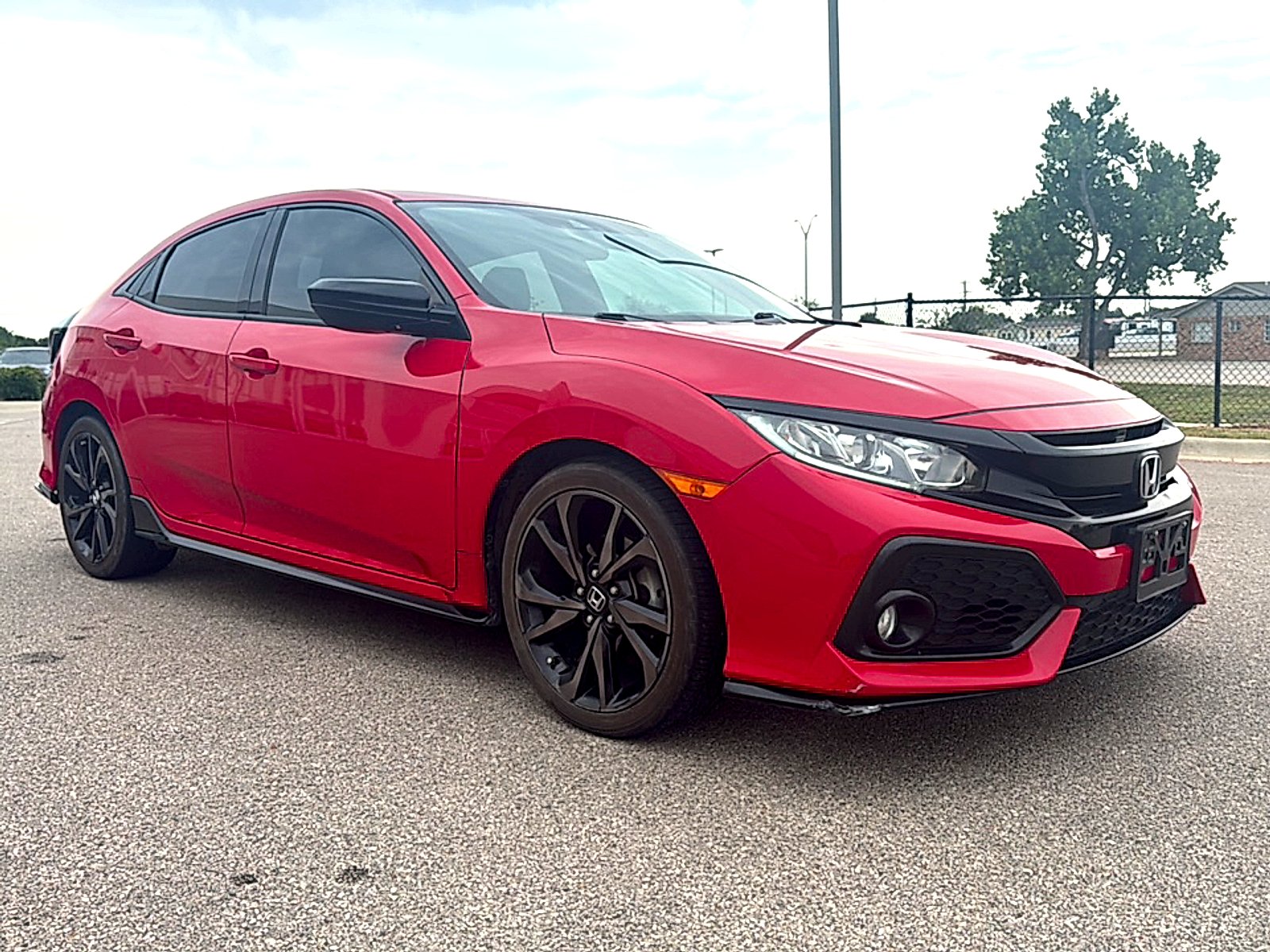 Used 2019 Rallye Red Honda Sport image 3