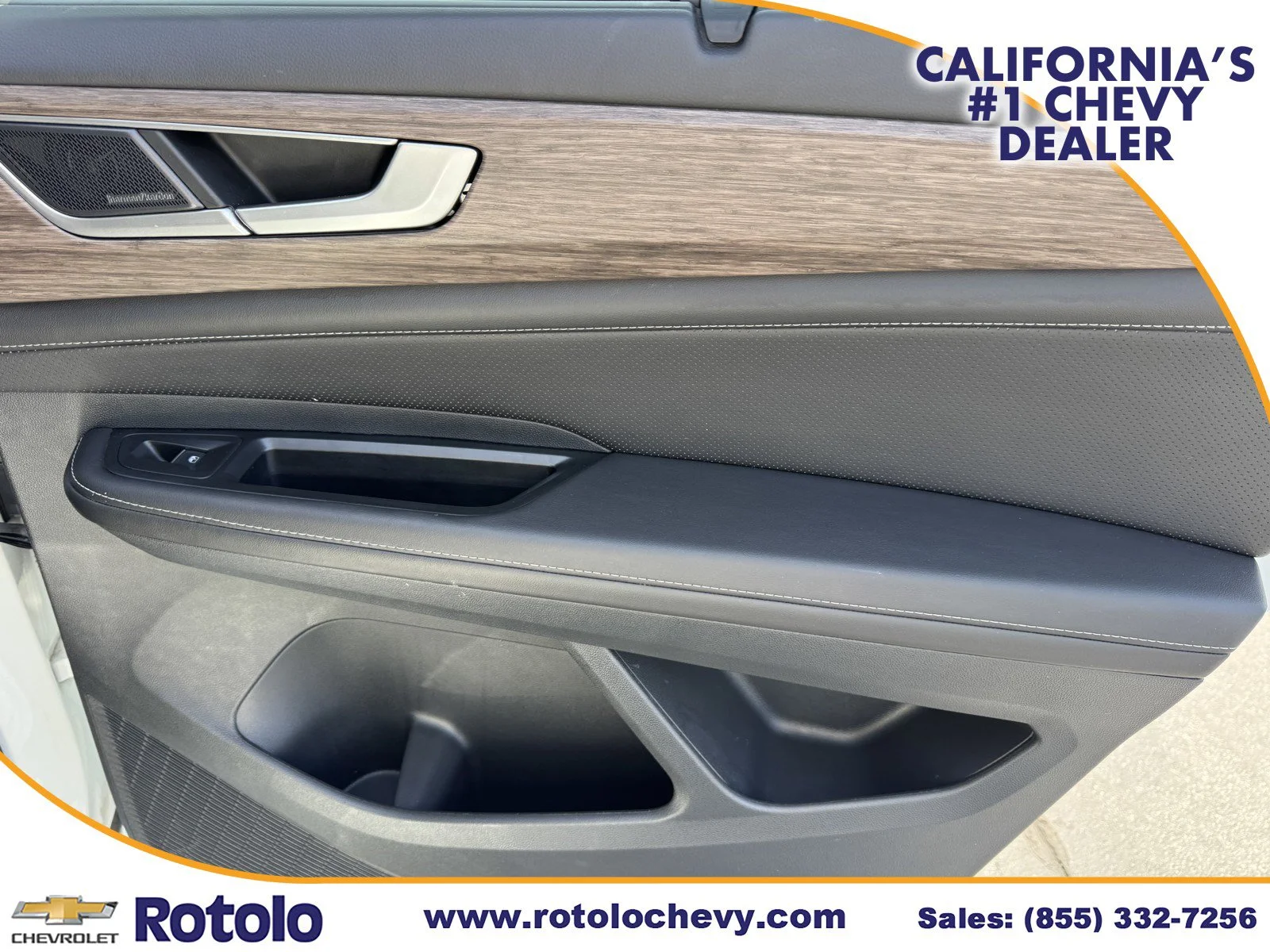 Used 2025 White Volkswagen 2.0T SEL Premium R-Line image 12