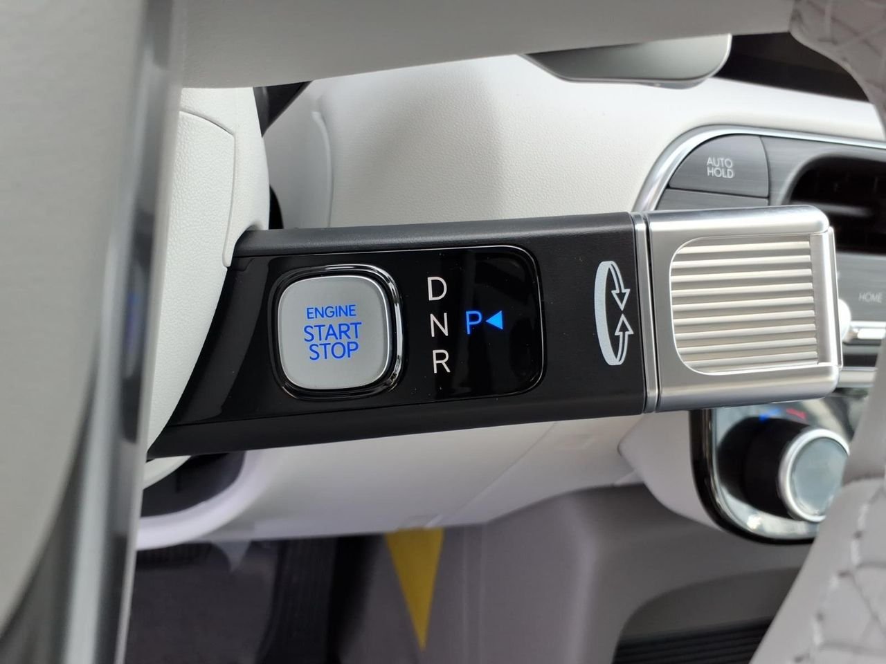 New 2026 Ecotronic Gray Pearl Hyundai SEL AWD image 13
