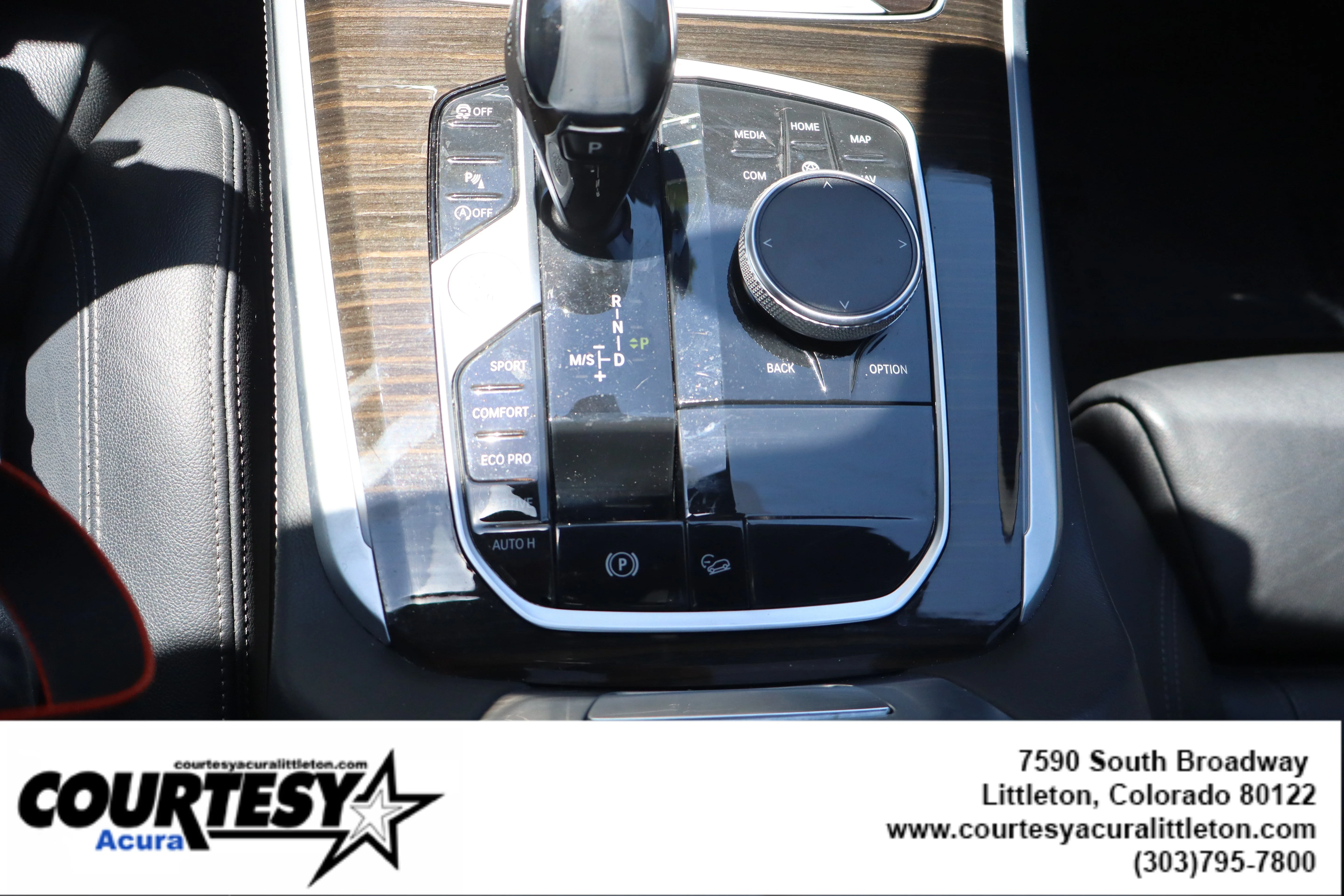 Used 2020 Jet Black BMW xDrive40i image 20
