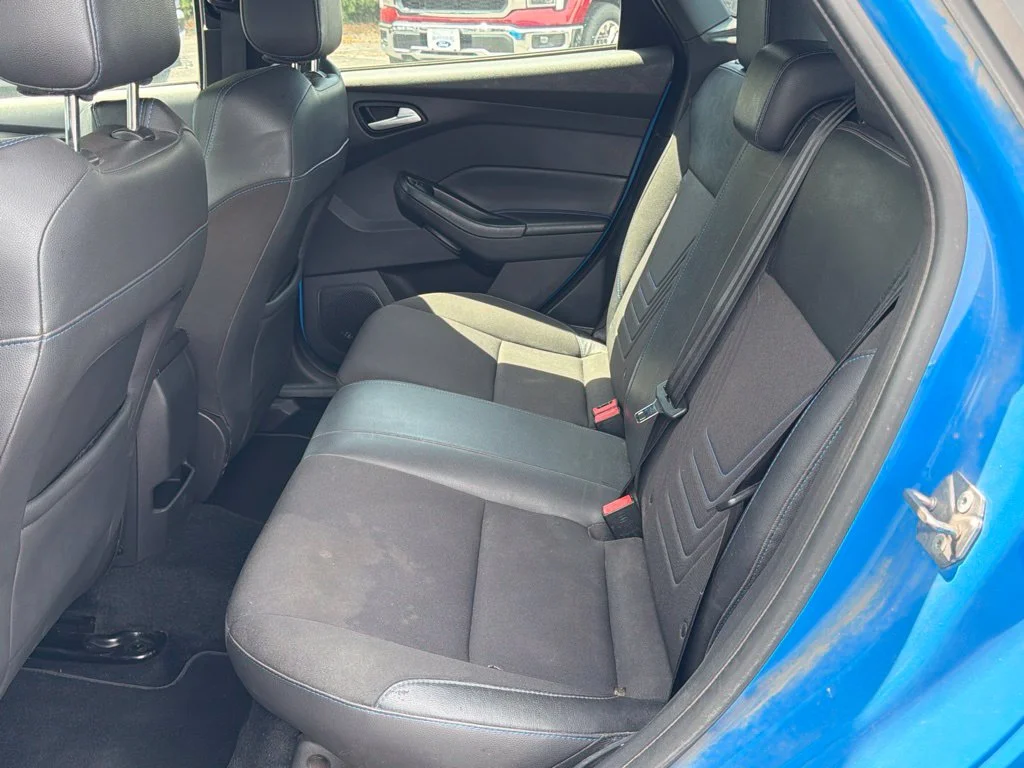 Used 2017 Nitrous Blue Ford RS image 17