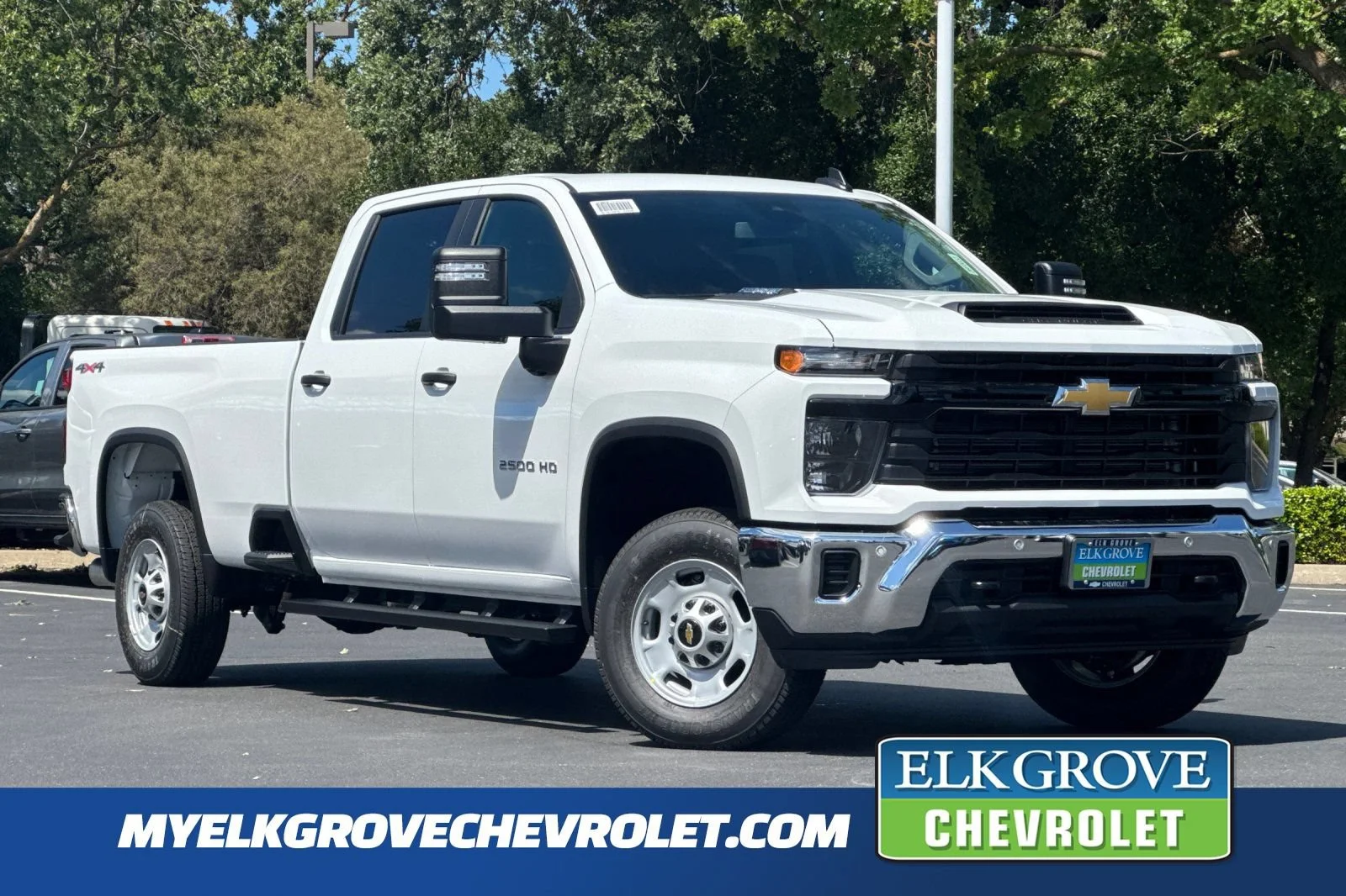 New 2026 Summit White Chevrolet WT image 1