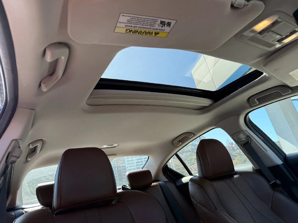 Used 2019 Gray Acura w/Premium Pkg image 16