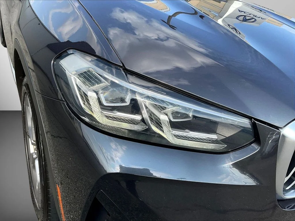 Used 2022 Dark Graphite BMW xDrive30i image 34